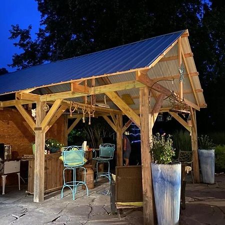 Beach Haven Dog Friendly Farmette Great For 2 Couples Berlin Exterior photo