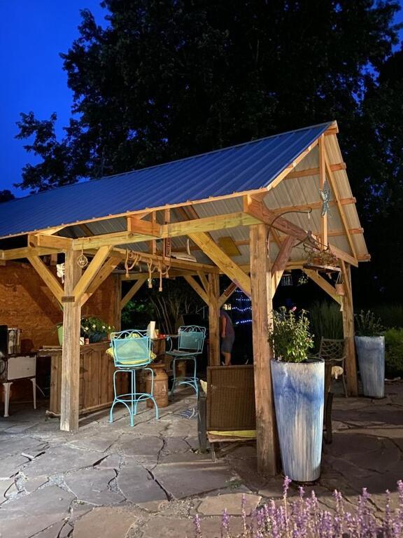 Beach Haven Dog Friendly Farmette Great For 2 Couples Berlin Exterior photo