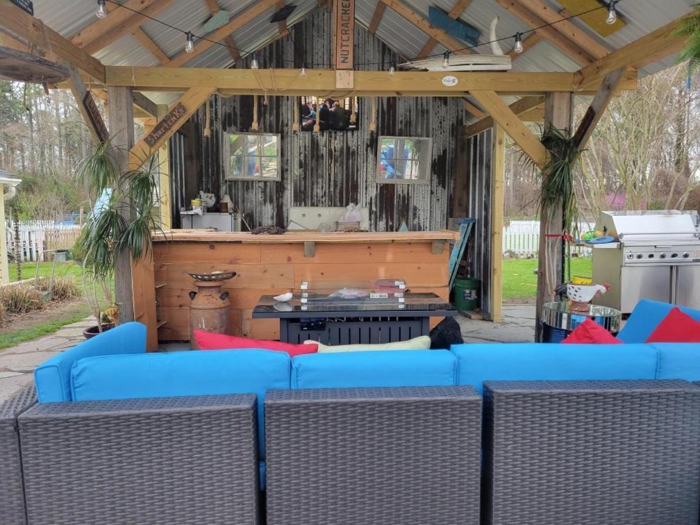 Beach Haven Dog Friendly Farmette Great For 2 Couples Berlin Exterior photo