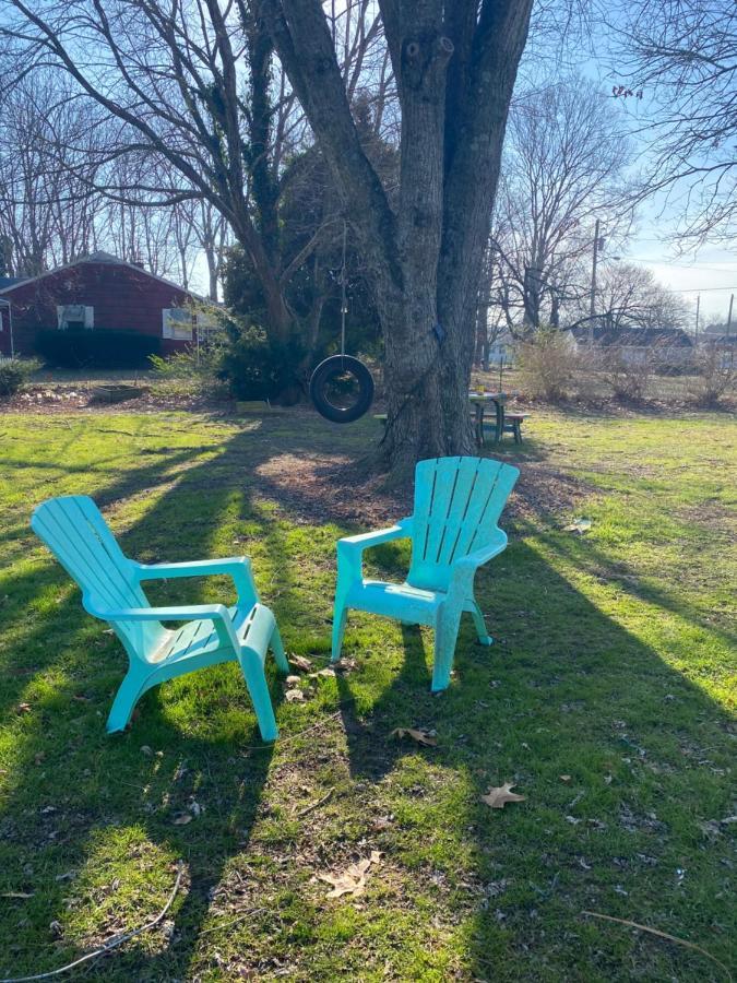 Beach Haven Dog Friendly Farmette Great For 2 Couples Berlin Exterior photo